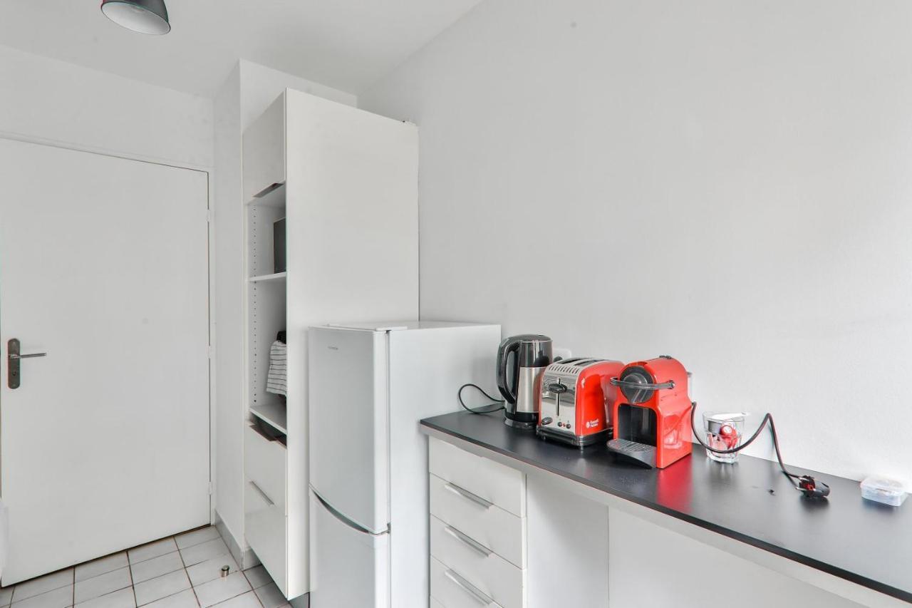 Luxurious 1 Bedroom Bastille Charonne Free Netflix Parijs