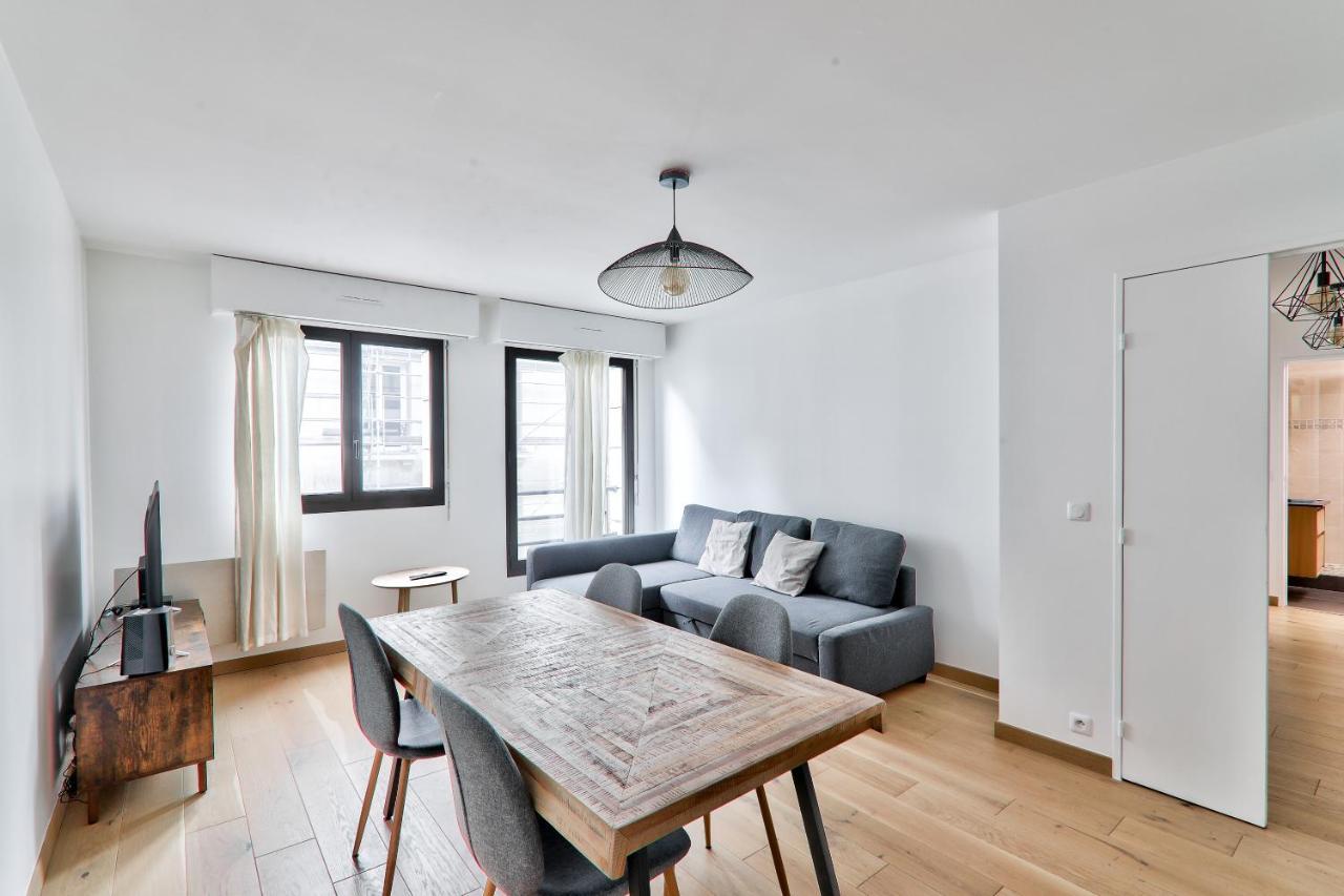 Luxurious 1 Bedroom Bastille Charonne Free Netflix Parijs